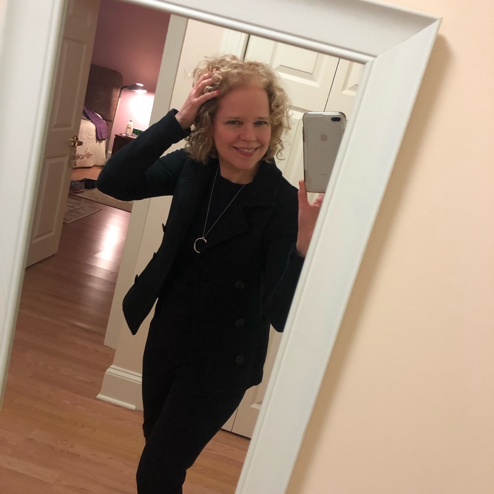 Meet your Posher, Laurel